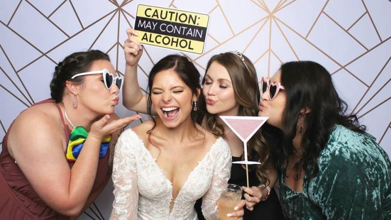 Selecting a Party Photo Booth Rentals